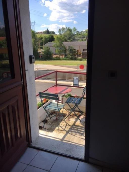 Le Depot Appartement Du Canal 80M2 A Champvert ภายนอก รูปภาพ